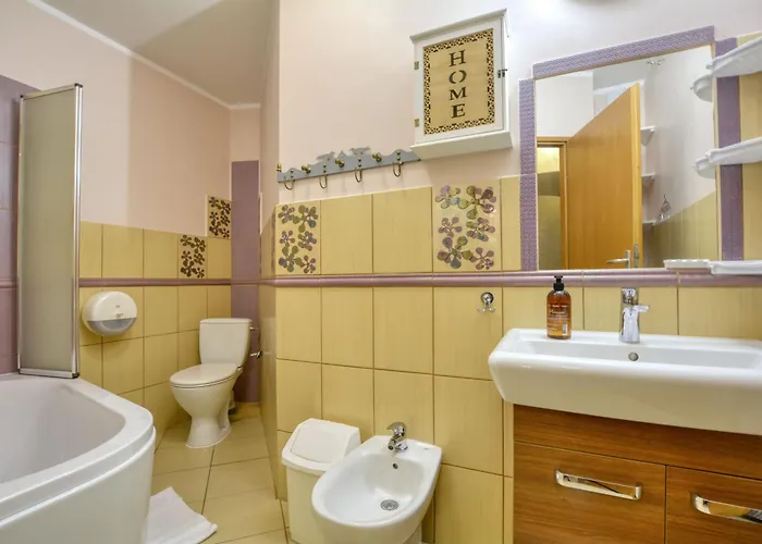 Harmont Montis- Dawna Zajacowka - Centrum Miasta W Lesnej Enklawie 公寓 *